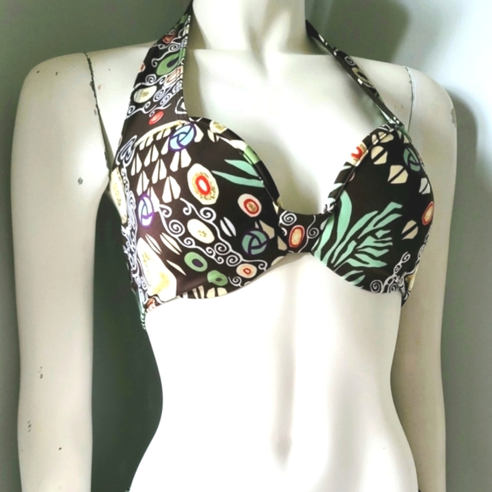 Be Creative Two-Piece Swimsuit Size S - Picture 2 of 9